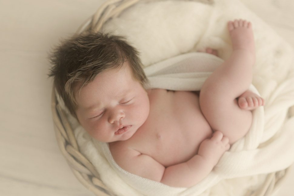 Newborn Photographer Huntingdon | what a gorgeous family!