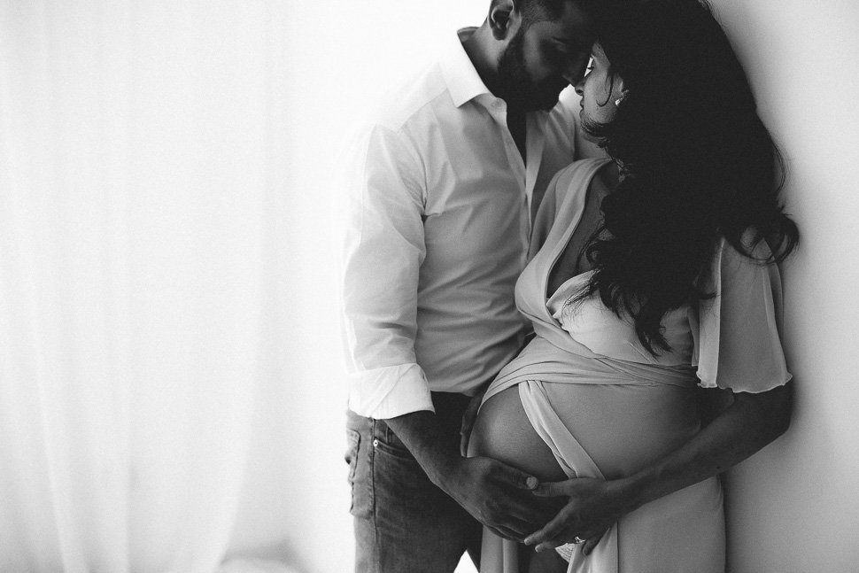 Contemporary Maternity Photography Cambridge